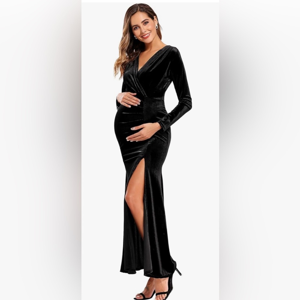 Black Long-Sleeve Velvet Maternity Dress with Slit, Size M
